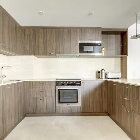 Apartamento Luxurious 4bedroom 8pers Apt - Heart Of