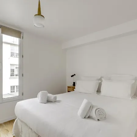 Luxurious 4bedroom 8pers Apt - Heart Of Apartamento *